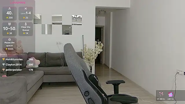 LovelyBianca live