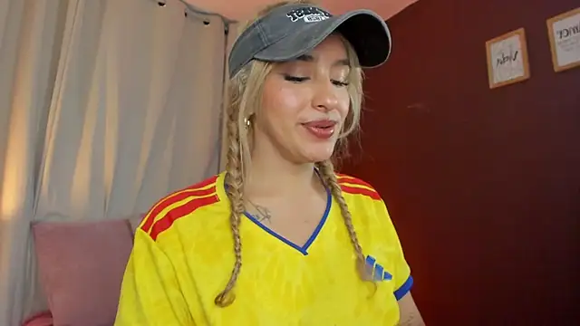 sensual_fer live