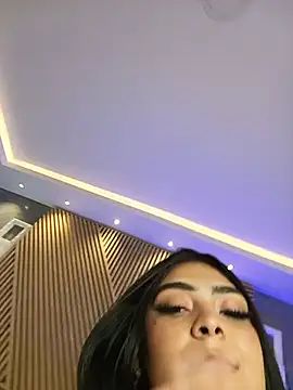 inaya_khalifaa live