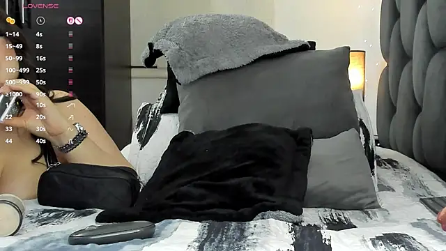 MartinaMadisson live