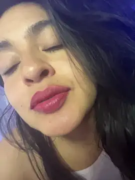 EmilyNoir1 live