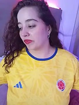 LoanaSantos live