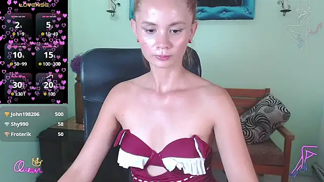 _Victoria_Jones_ live