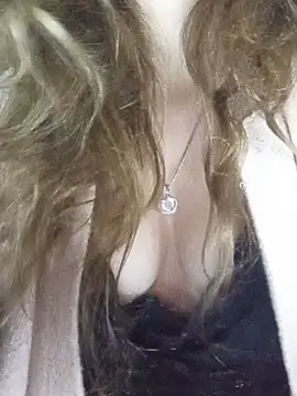 KattyLuuu live