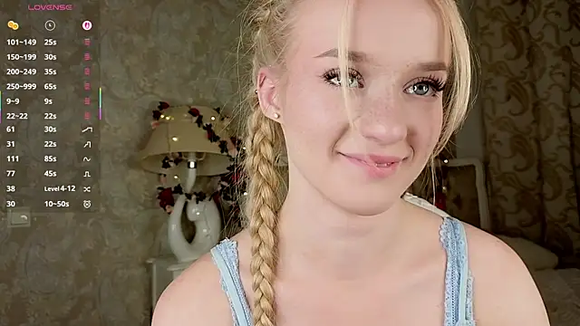Emma_Frosty live