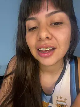 Miaaromero live