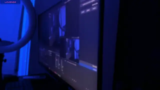 DarkLayla live