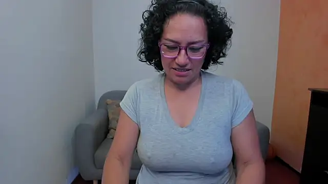scarlet_wet live