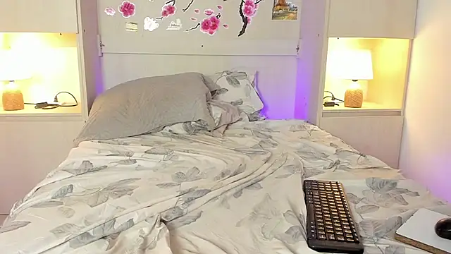 AvaJamess live