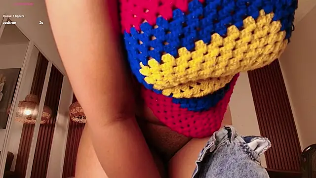 Hilaryebony_ live
