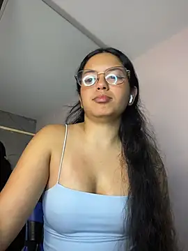 Rosita_forever_ live