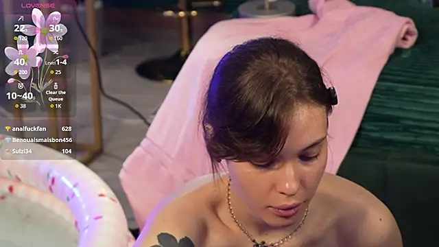 Mili_Joy live