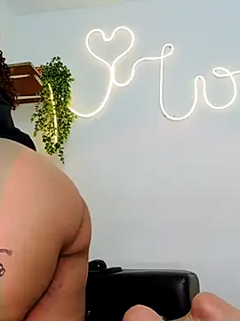 Dirty_sara17 live