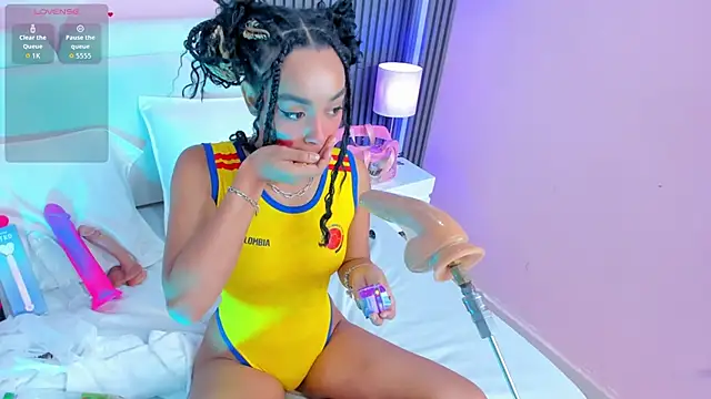 Clawdeen__wolf live