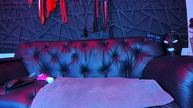Ivannaakozlov_ live