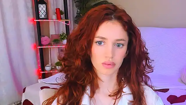 ChristinaConteeree live
