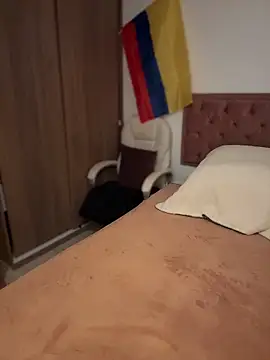 JennLeMoka live