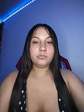 esmeralda_jadees live