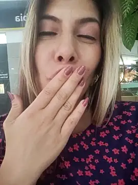 scarlett_moore live