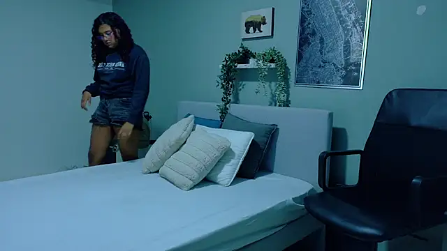 AmeliaLaurent_ live