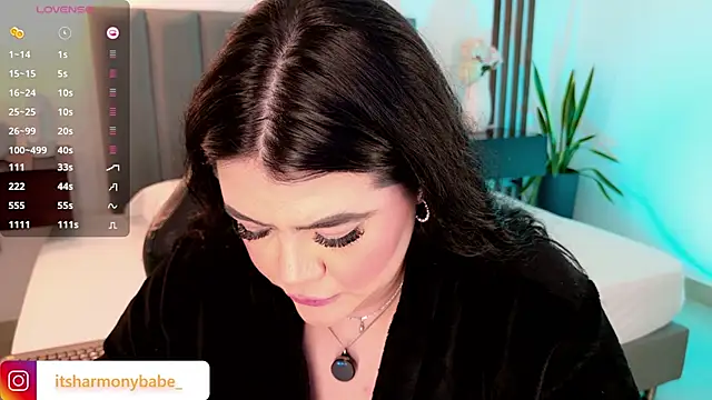 Harmonybabe_ live