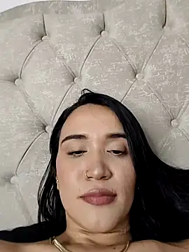 DaniRivers_ live