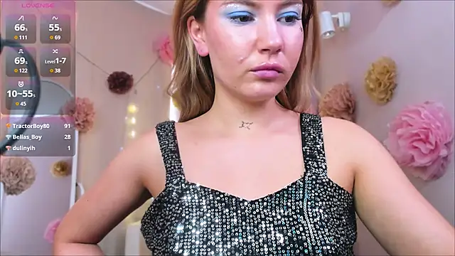 _BellaClark live