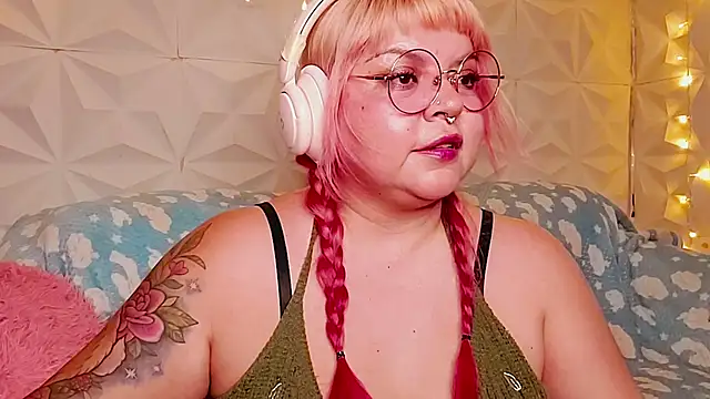 Satyn_doll live
