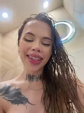 mc-Olivia live