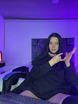 Isabella_21x live