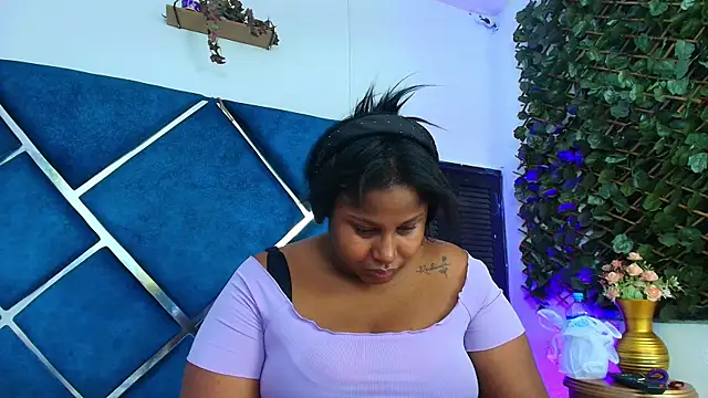 AlexaRousse4u live