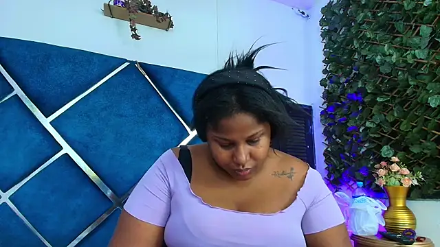 AlexaRousse4u live