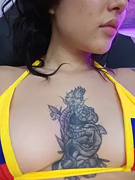 Selena_blake live