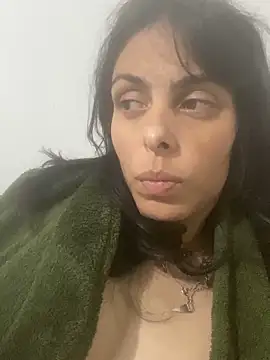 Sarah-safada live