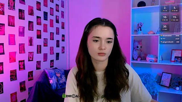liana_kisses live