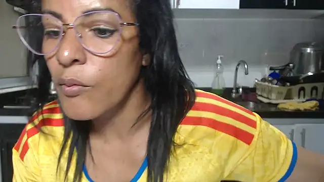 kateleyagrey live