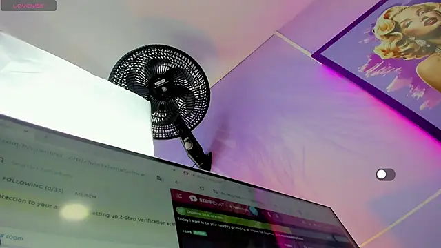 valentina__ortiz live