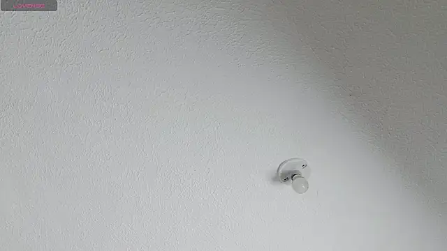 Zara_Fire live