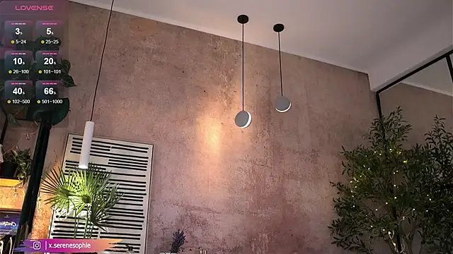 Serene_Sophiex live