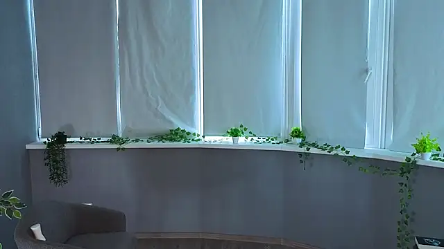 AlonaKuni live