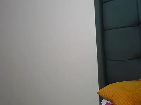 layla_cutie01 live