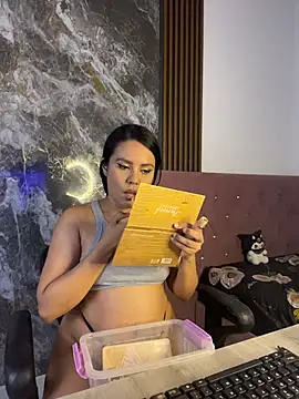 nicol_jone1 live