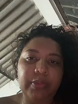 Ninibella live