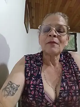 katrinna_ live