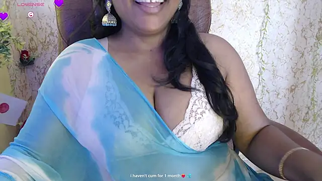 ItsMiraDesire live