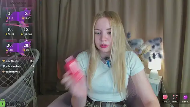 Linda__Bloom live