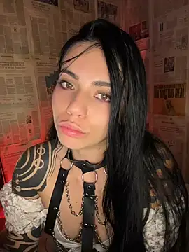 i_am_nina_ live