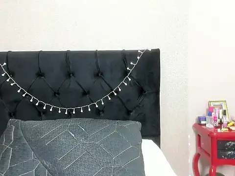 karol_smit_18 live