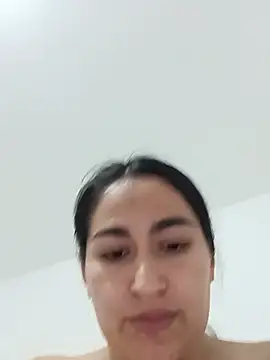 Carolina_Velez_pm live