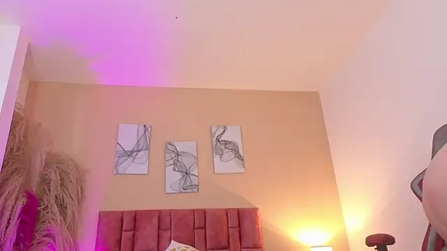dahianae__ live
